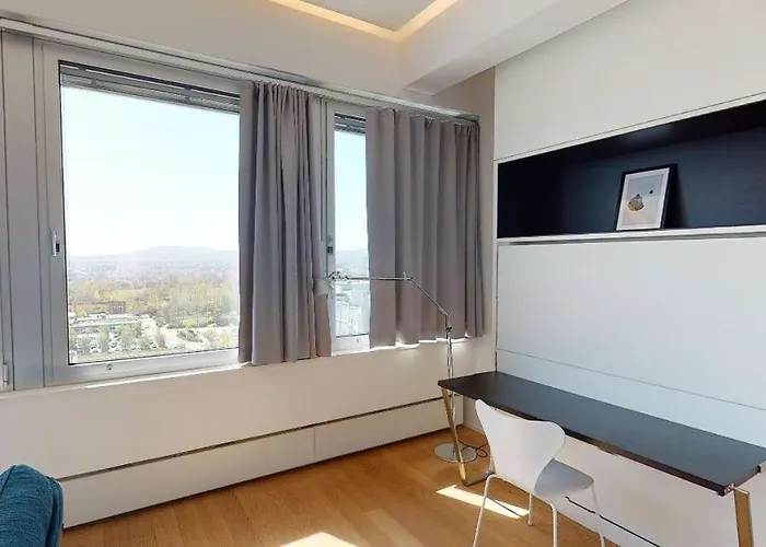 Key Residences * Βιέννη
